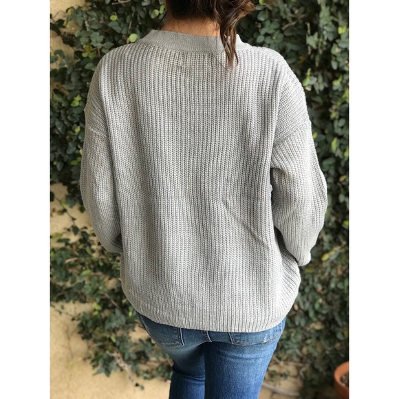 Choker Sweater - Picture 4 of 5